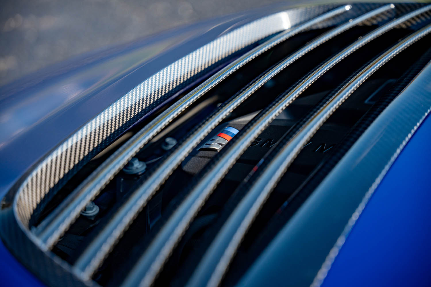 Verus BMW G87 M2 Carbon Hood Louver Kit