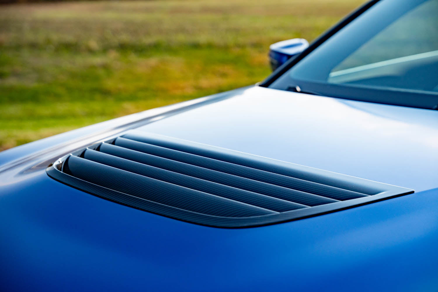 Verus BMW G87 M2 Carbon Hood Louver Kit