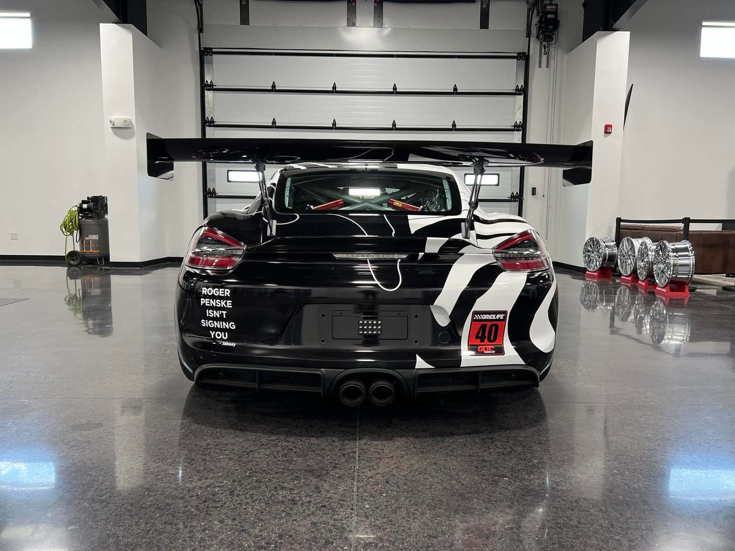 Verus Carbon UCW Rear Wing Kit - 981 / 718 GT4