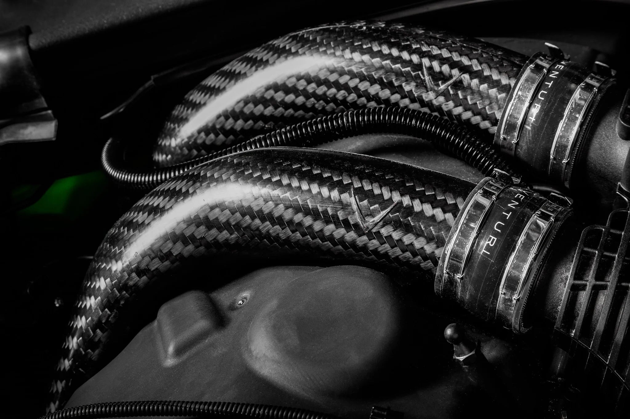 Eventuri F8X M2C/M3/M4 S55 Carbon Charge Pipe Set