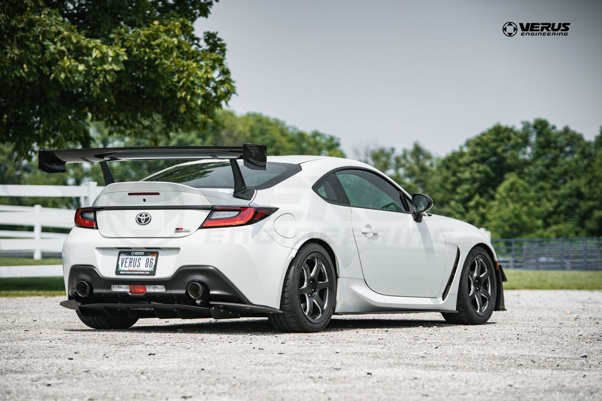 Verus Toyota GR86/BRZ (2021+) Swan Neck UCW Rear Wing Kit